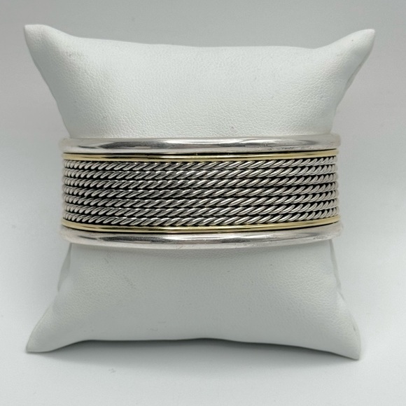 David Yurman Wide Wheaton
Cable Cuff With Gold - Picture 6 of 9